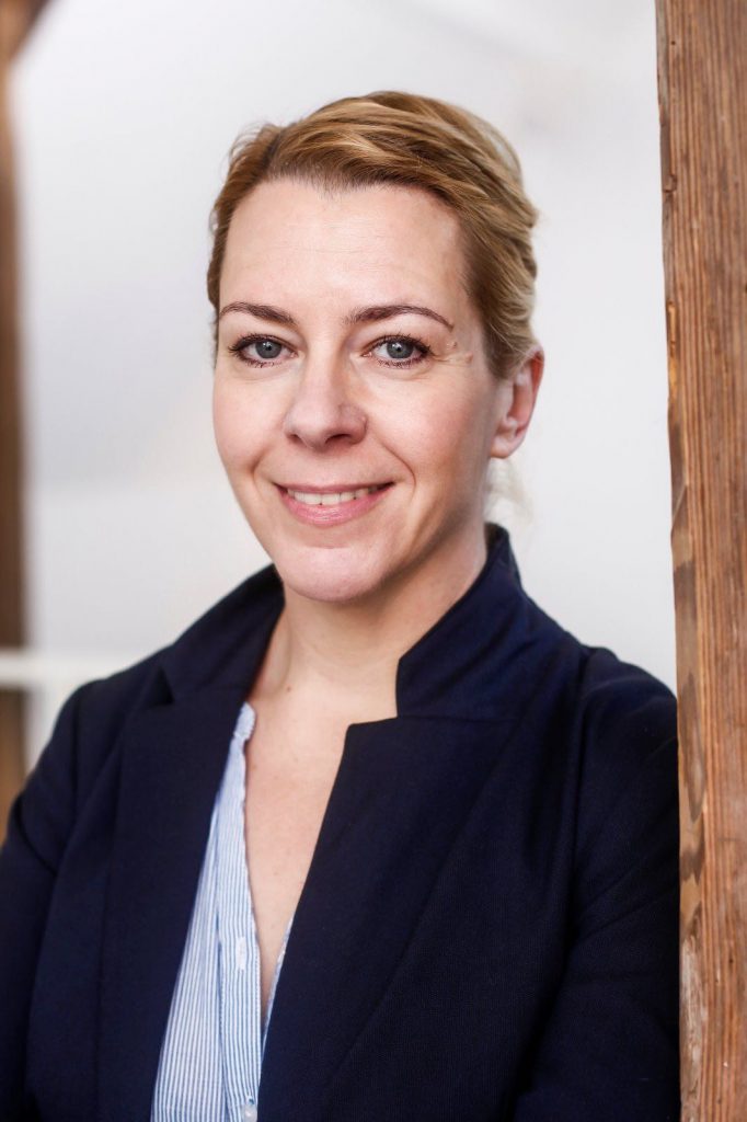 Claudia Keller